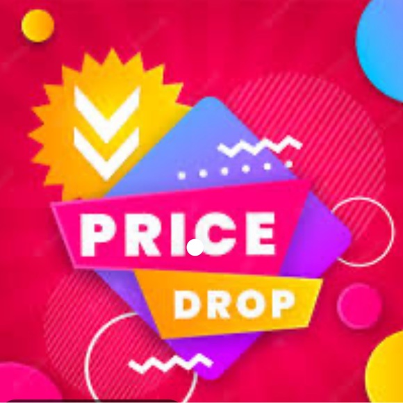 ✨GUCCI GIVEAWAY GIVEAWAY✨ POSH LIVE MEGA SALE! I AM LIVE - Picture 5 of 5